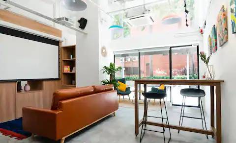 Co living room for ladies in Kowloon